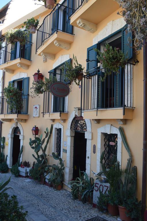 La Locandiera Bed & Breakfast 3*