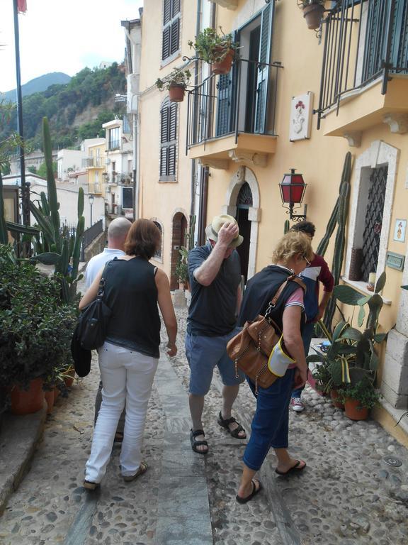 La Locandiera 3* Scilla