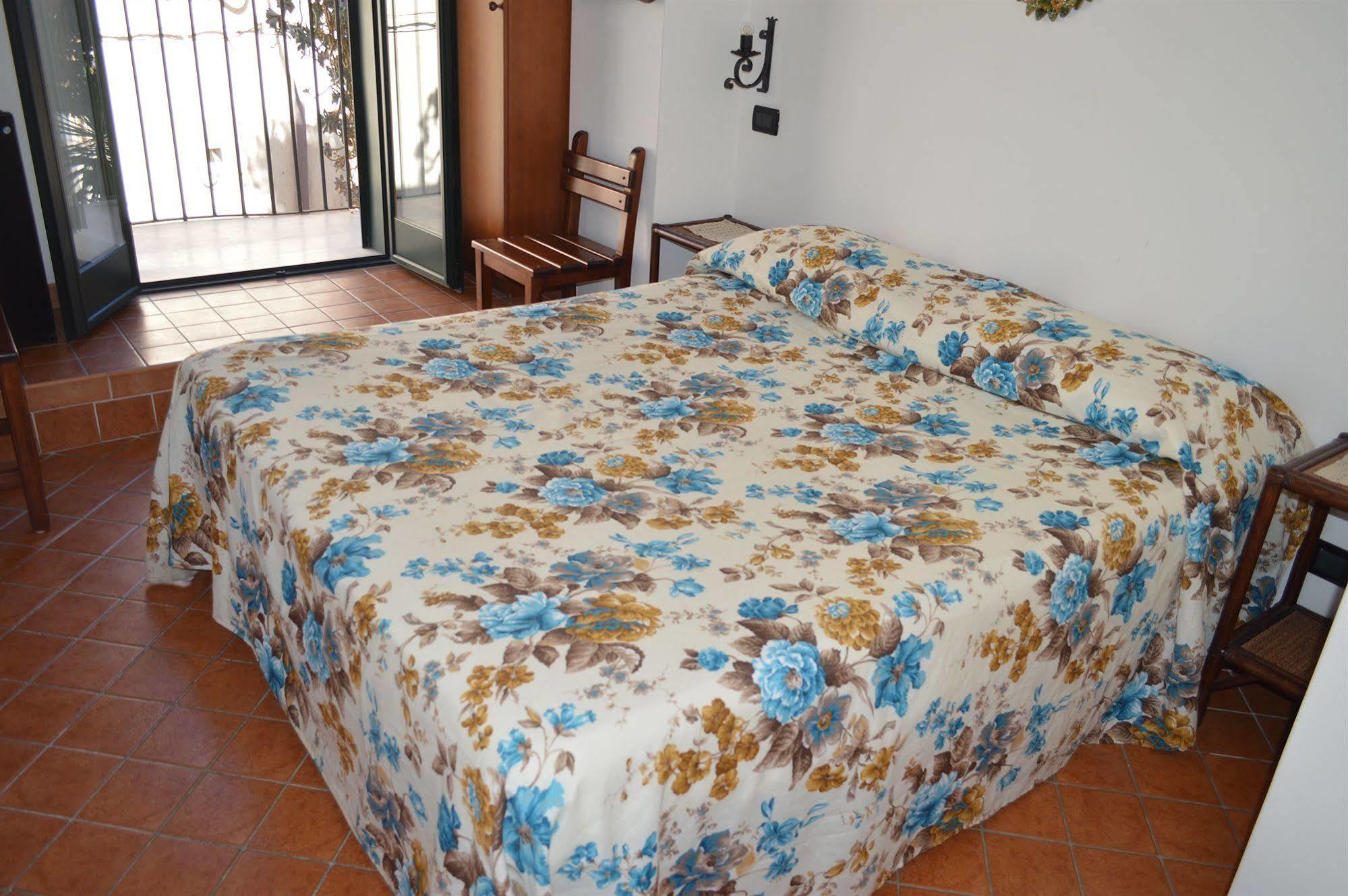 La Locandiera Bed & Breakfast 3*
